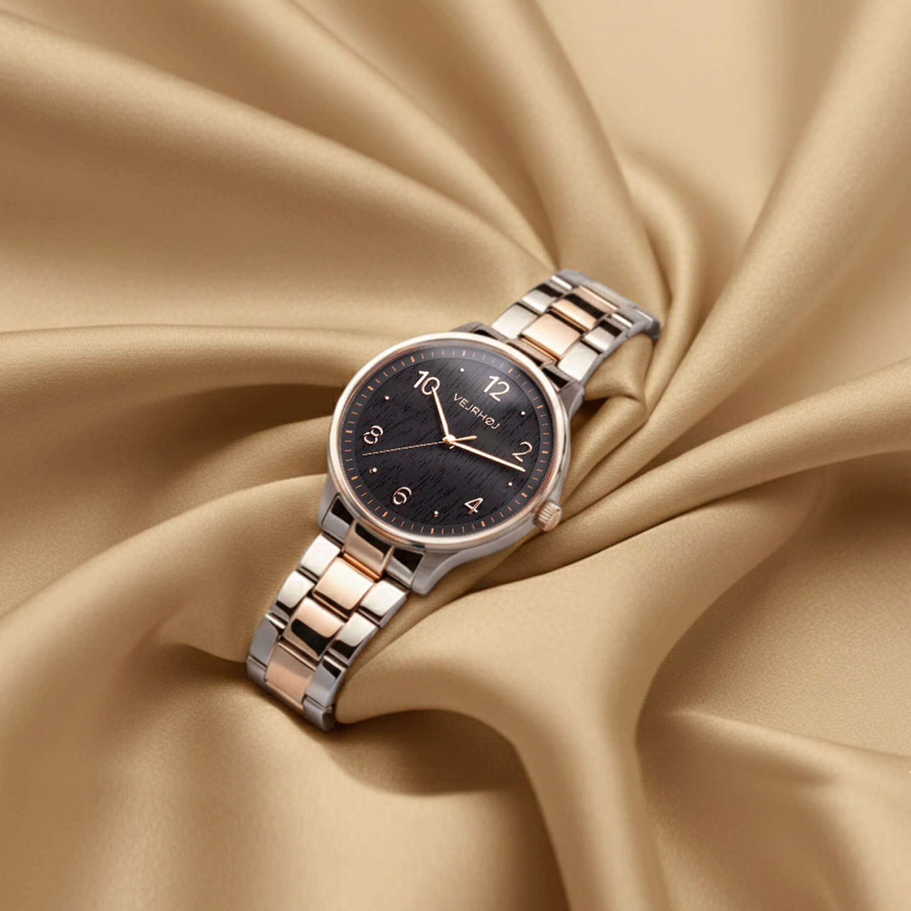 Petite | Royal black rose