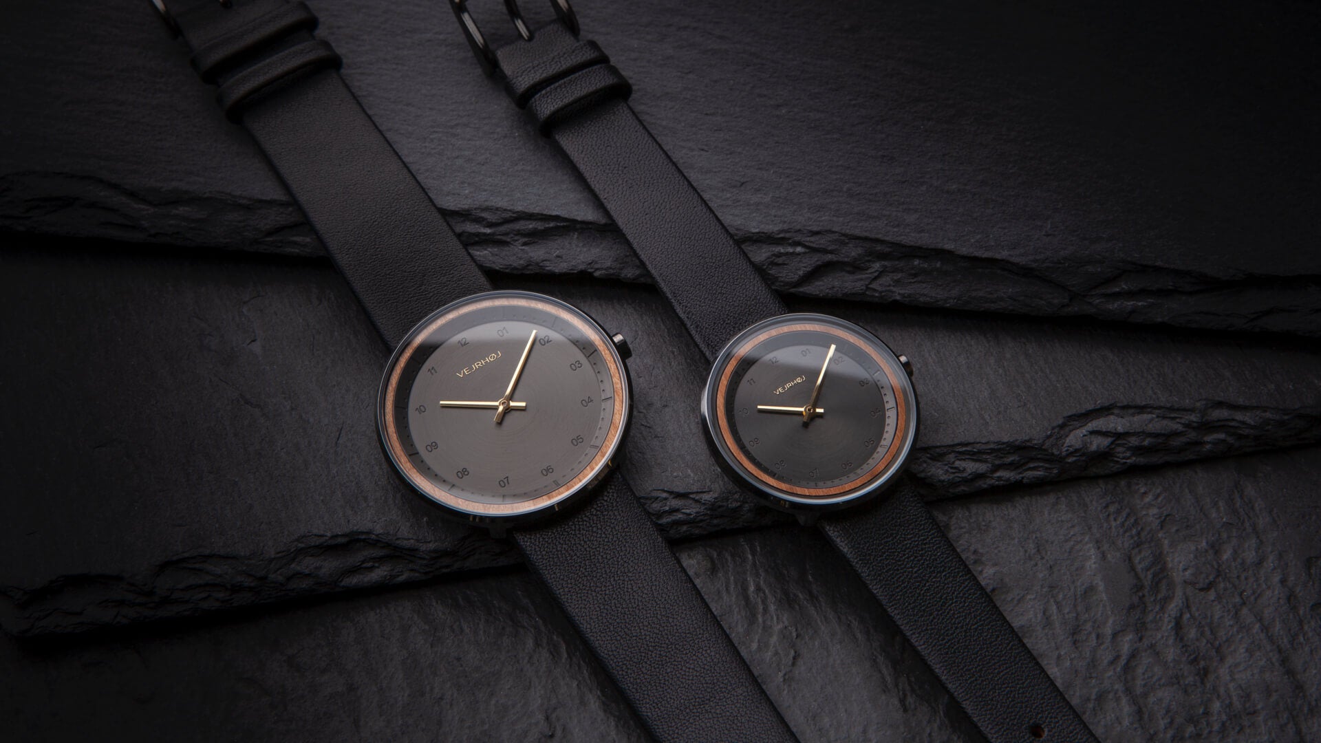 simple black watches for men and women
