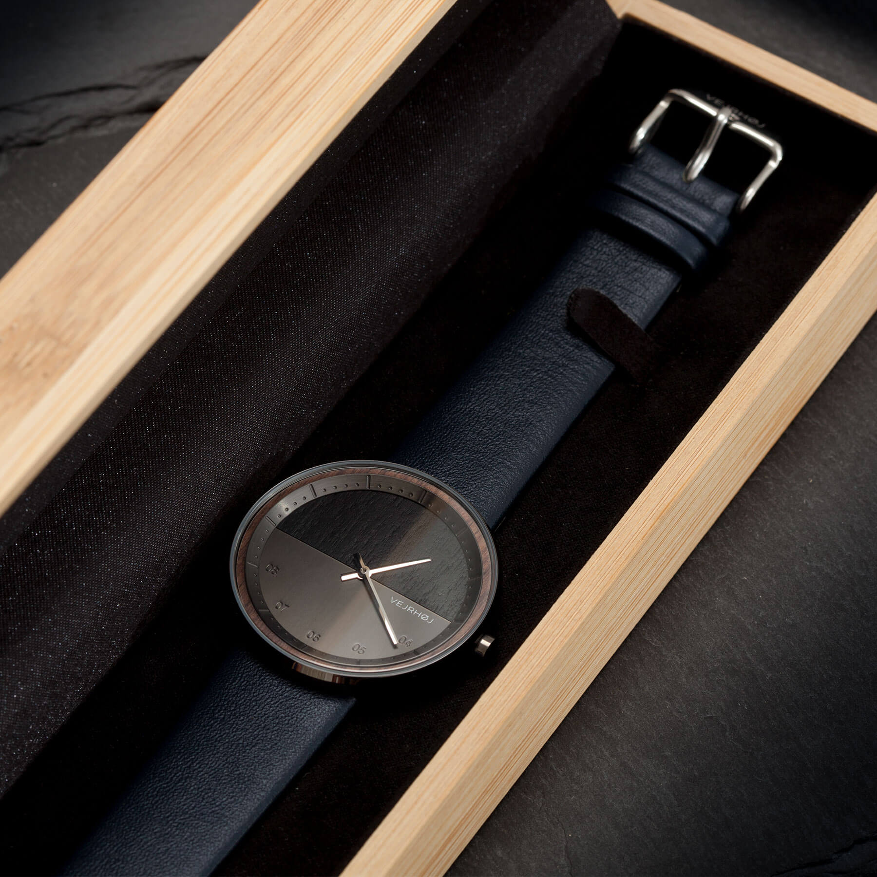 Simple black watch from nordic wood watch brand VEJRHØJ